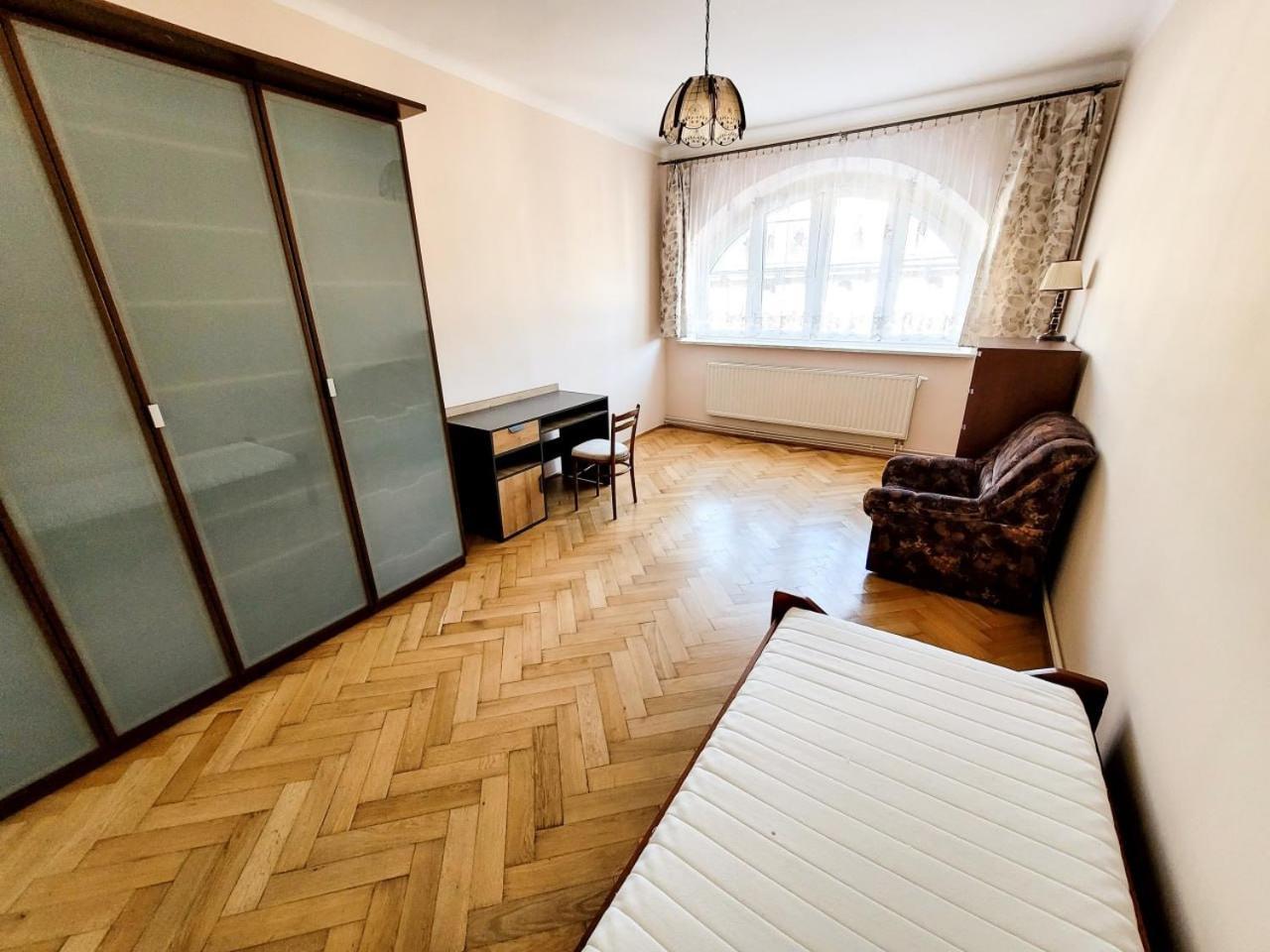 Wild Solutions Sauna Apartments Cracovia Esterno foto