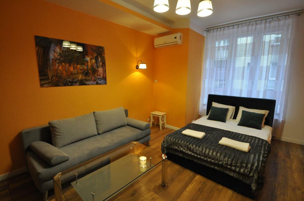 Wild Solutions Sauna Apartments Cracovia Esterno foto