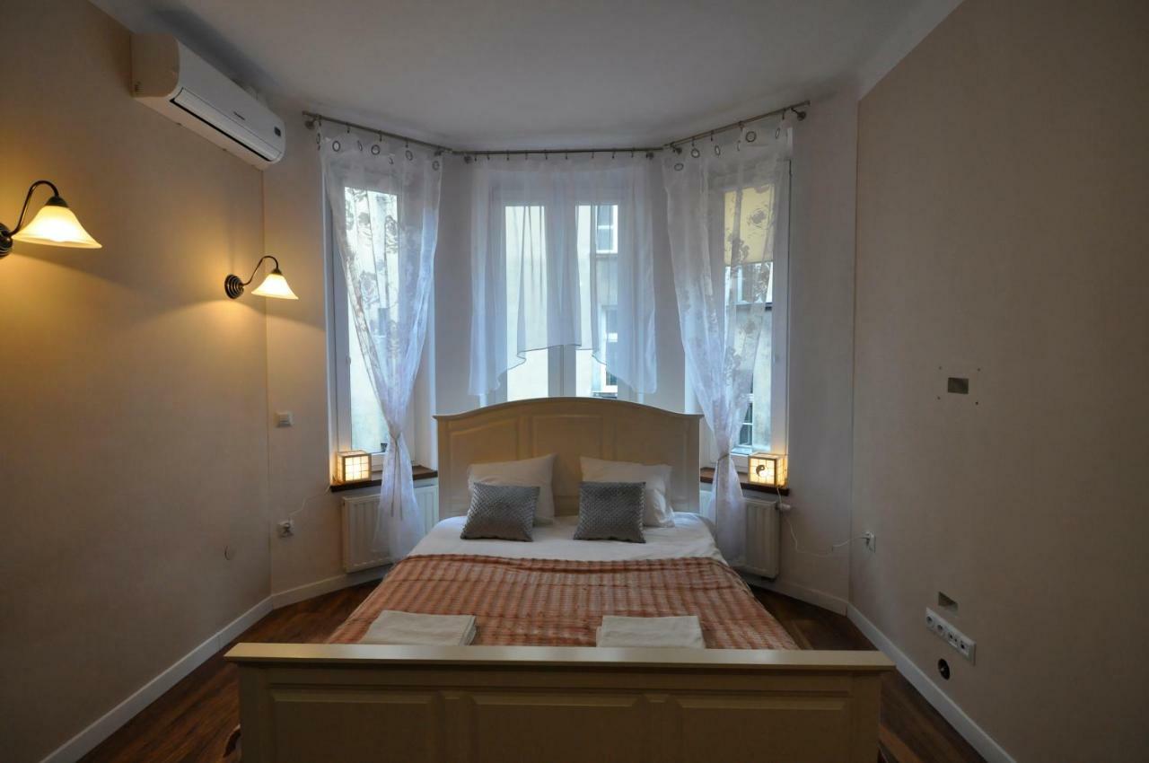 Wild Solutions Sauna Apartments Cracovia Esterno foto
