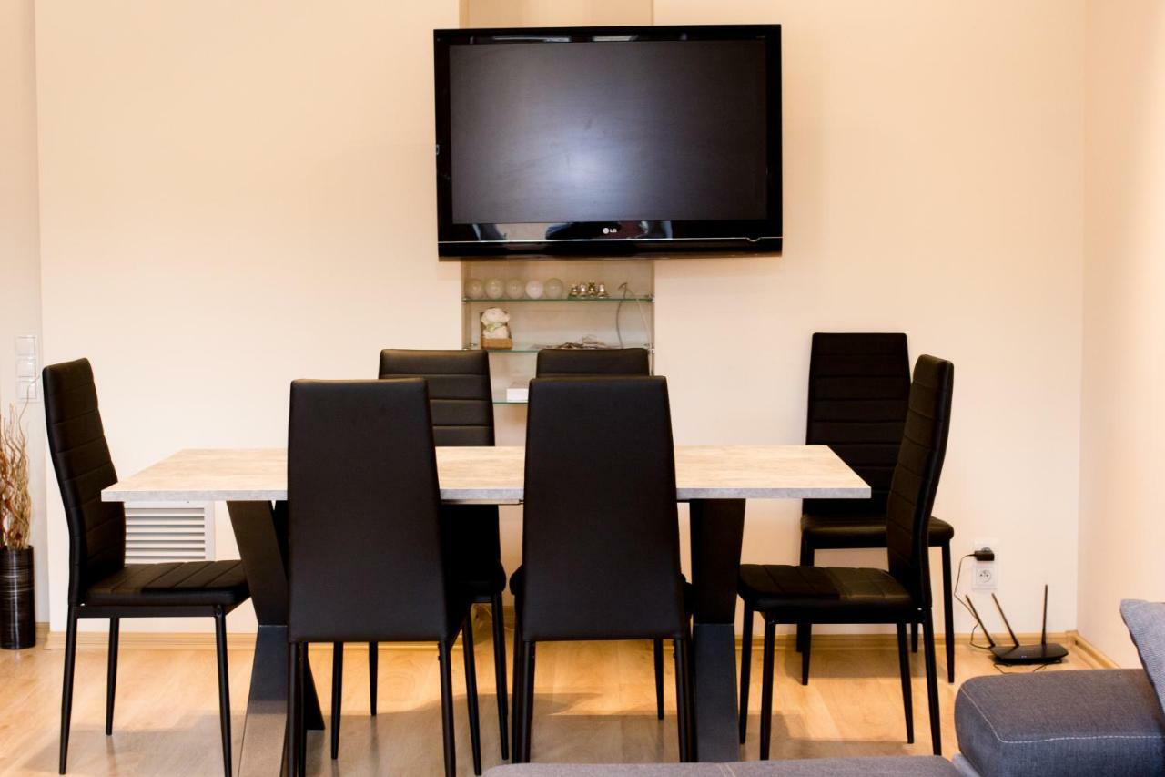 Wild Solutions Sauna Apartments Cracovia Esterno foto