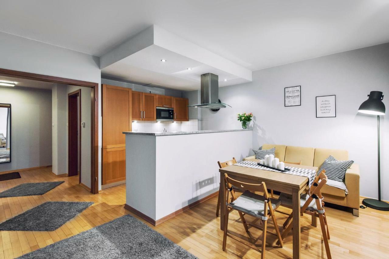 Wild Solutions Sauna Apartments Cracovia Esterno foto