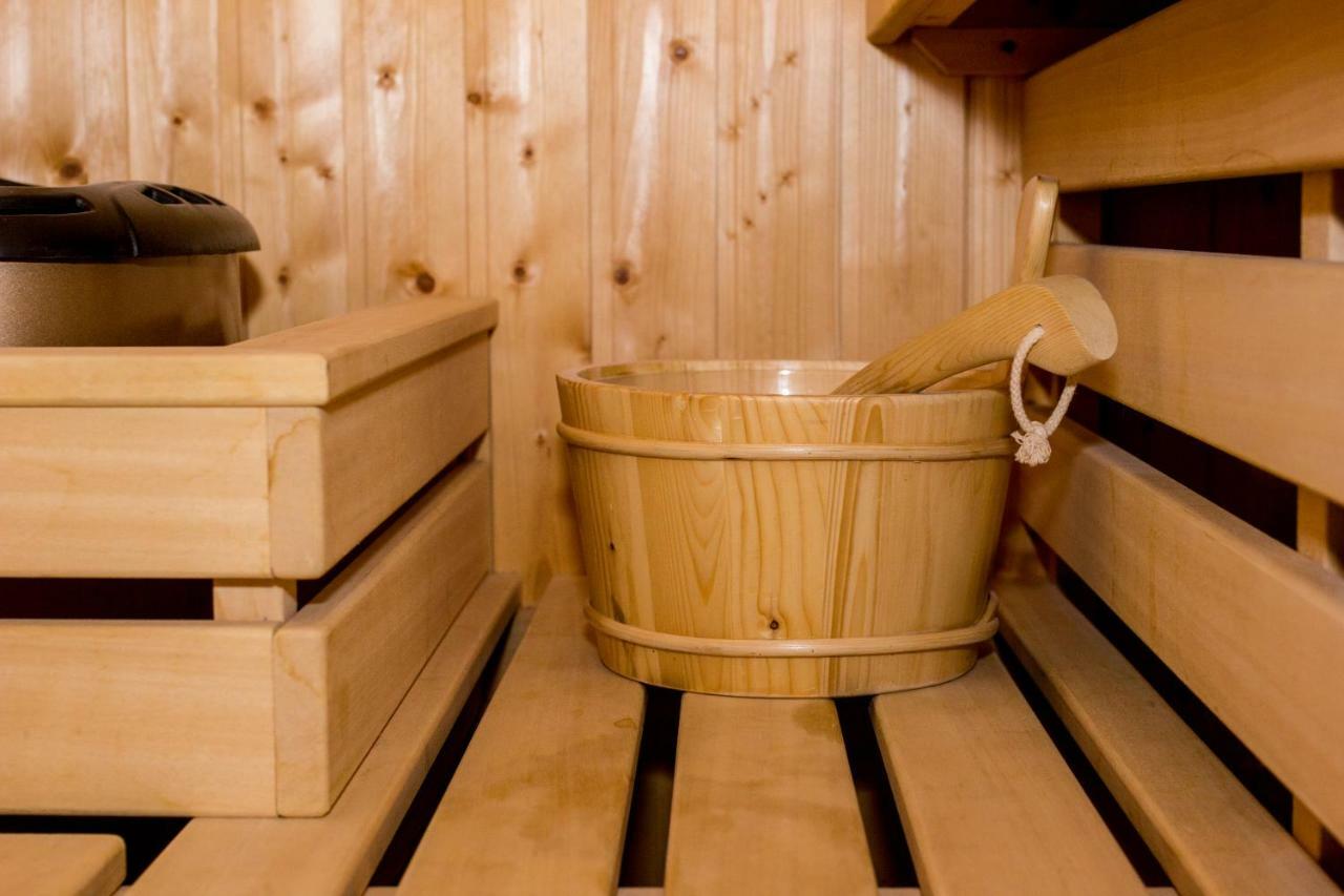 Wild Solutions Sauna Apartments Cracovia Esterno foto
